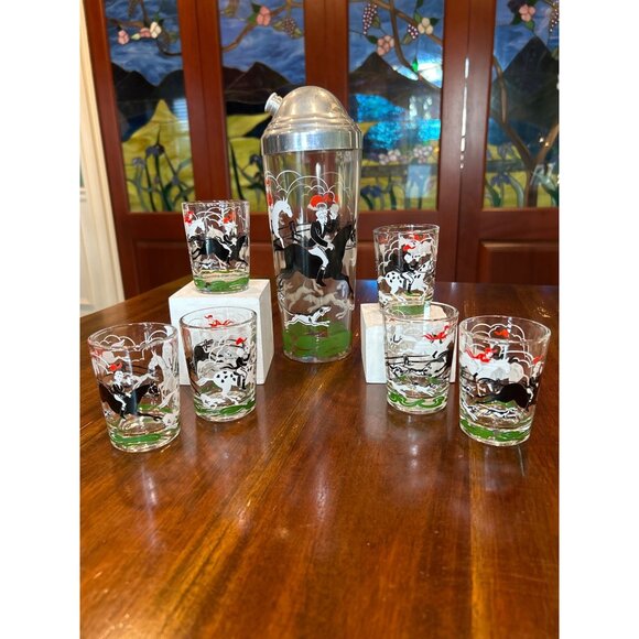 Hazel Atlas Fox Hunt Cocktail Shaker With Shot Glasses. - Picture 1 of 12